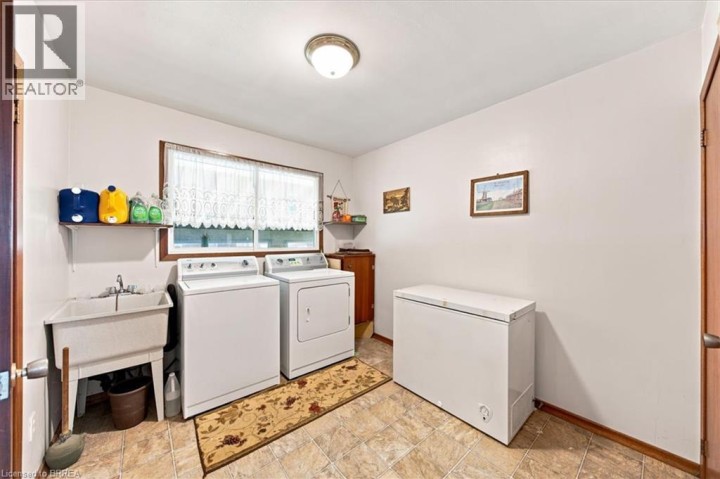 Photo 10 at 82 Salt Springs Church Road, Sw Rural, Brantford