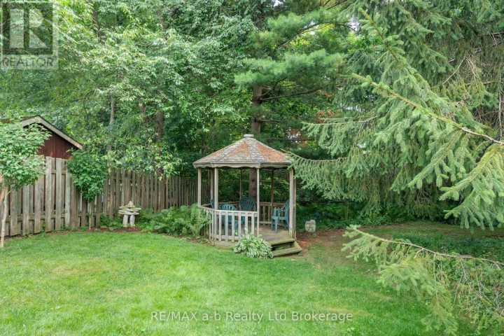 Photo 31 at 13 Segal Drive, Tillsonburg