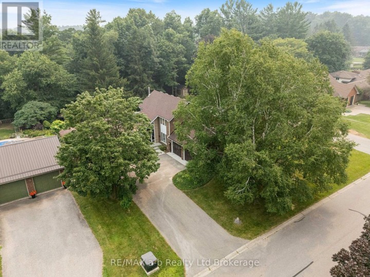 Photo 4 at 13 Segal Drive, Tillsonburg