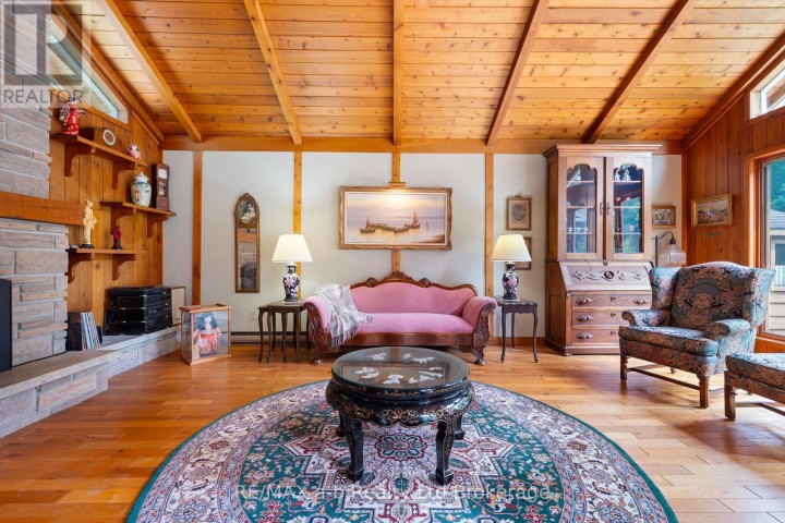 Photo 7 at 13 Segal Drive, Tillsonburg