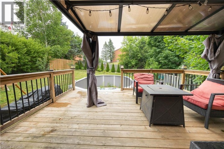 Photo 28 at 10 Evergreen Court, D’aubigny / Evergreen, Brantford
