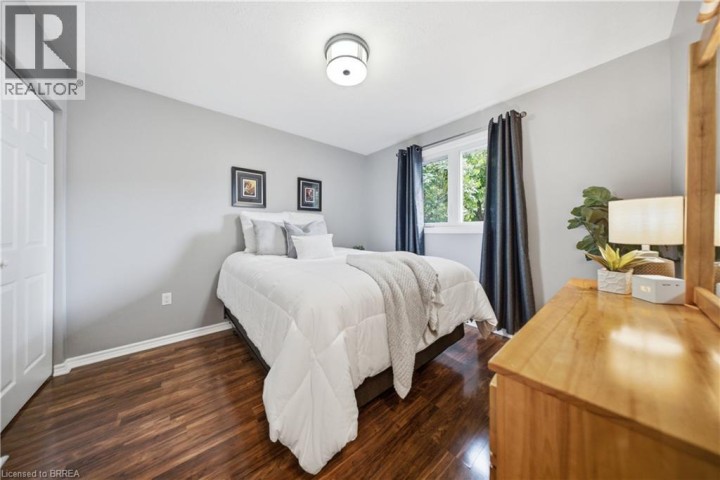 Photo 10 at 4 - 58 Waterloo Street, North Ward, Brantford