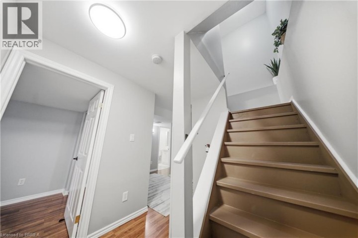 Photo 15 at 4 - 58 Waterloo Street, North Ward, Brantford