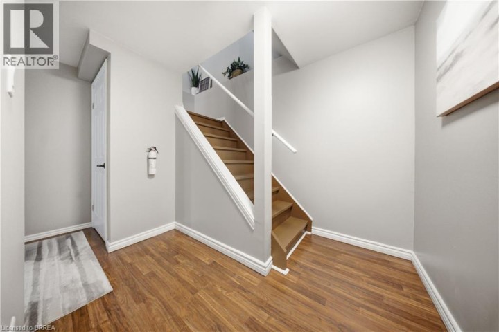 Photo 16 at 4 - 58 Waterloo Street, North Ward, Brantford