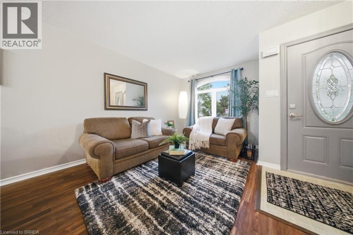 Photo 4 at 4 - 58 Waterloo Street, North Ward, Brantford
