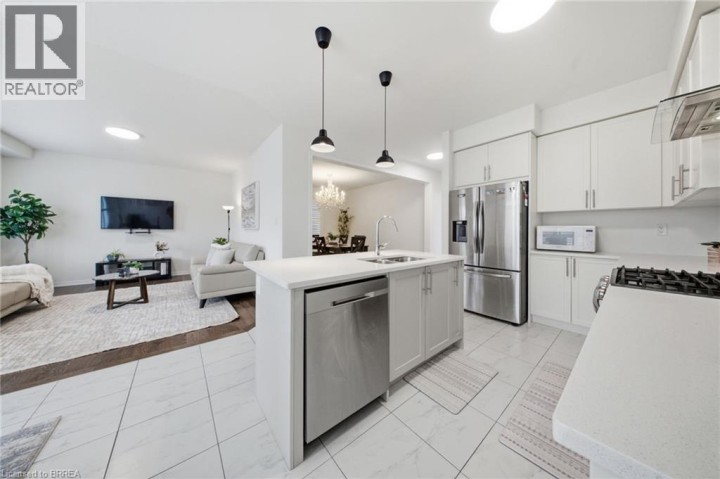 Photo 13 at 109 Longboat Run, Empire South, Brantford