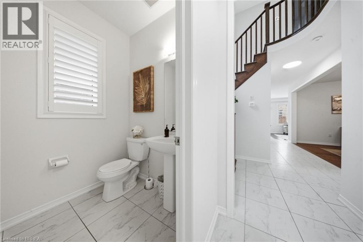 Photo 5 at 109 Longboat Run, Empire South, Brantford