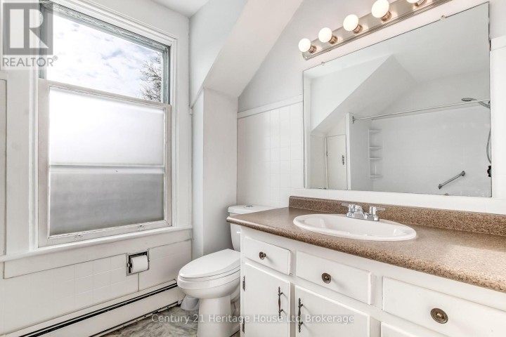 Photo 23 at 152 E Charles Street, Ingersoll - South, Ingersoll