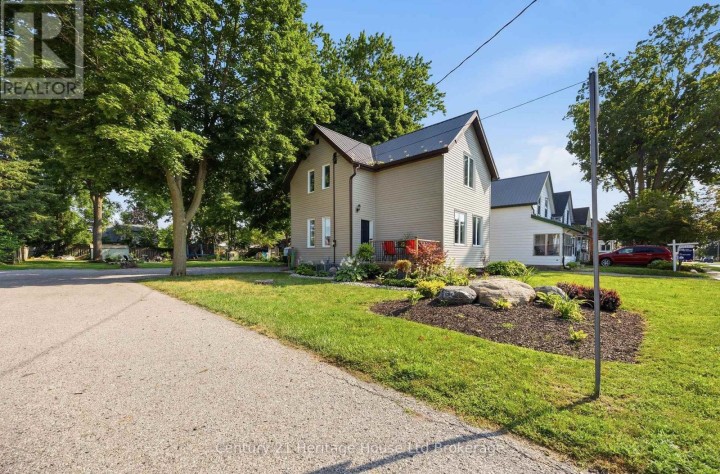 Photo 2 at 10 Pearl Street, Tillsonburg