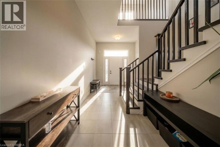 Photo 6 at 185 Savannah Ridge Drive, Innerkip (Victoria Park), Woodstock