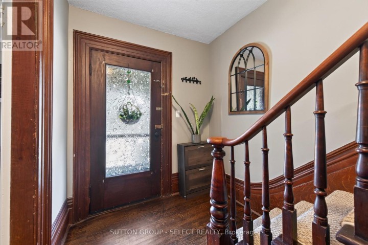 Photo 4 at 143 Canterbury Street, Ingersoll - South, Ingersoll