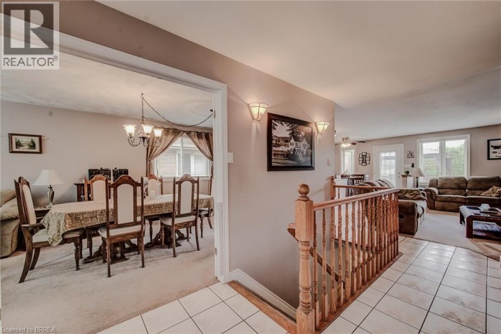 Photo 6 at 45 Olivetree Road, Mayfair, Brantford