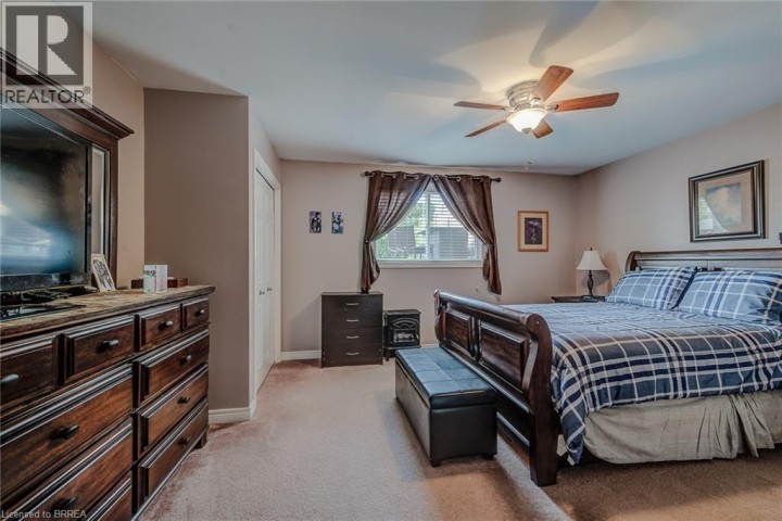 Photo 22 at 45 Olivetree Road, Mayfair, Brantford