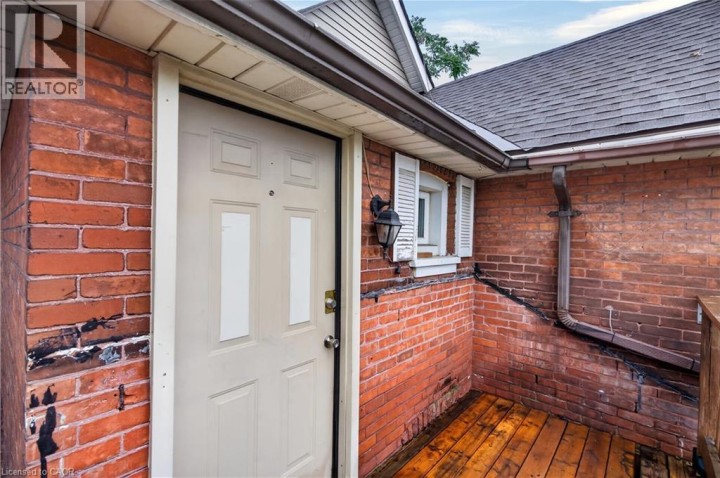 Photo 13 at 250 Murray Street, East Ward, Brantford
