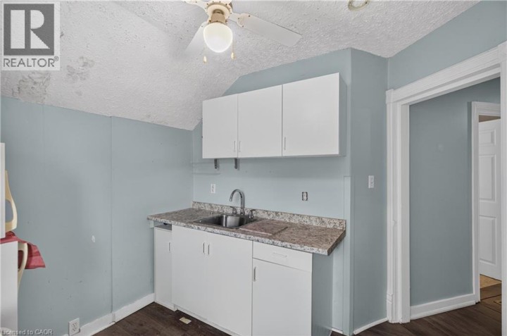 Photo 19 at 250 Murray Street, East Ward, Brantford