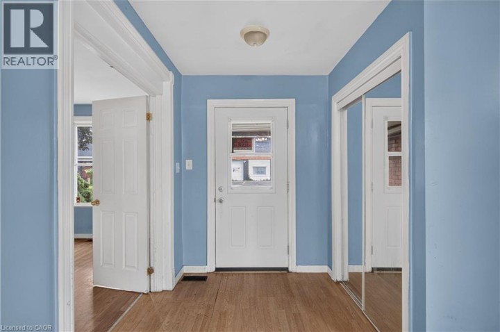 Photo 4 at 250 Murray Street, East Ward, Brantford