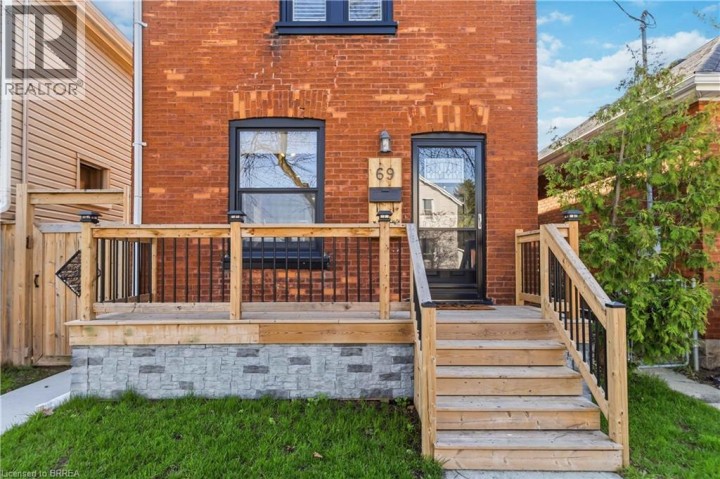 Photo 3 at 69 St Paul Avenue, Holmedale, Brantford