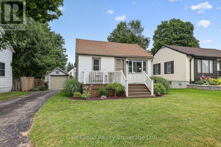 Photo 2 at 46 Blandford Street, Woodstock - North, Woodstock