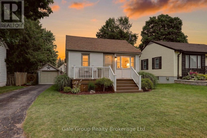 Photo 1 at 46 Blandford Street, Woodstock - North, Woodstock