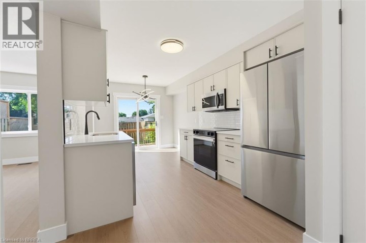 Photo 5 at 26 Graystone Court, Innerkip (Fair Grounds), Woodstock