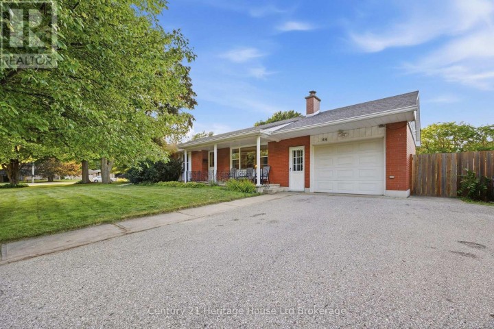 Photo 1 at 54 Glendale Drive, Tillsonburg