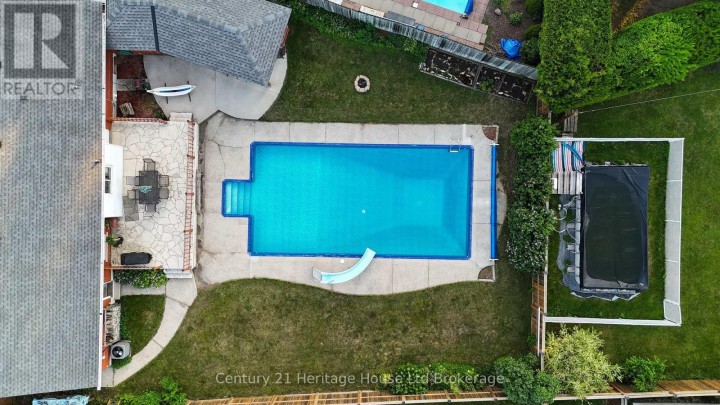 Photo 37 at 54 Glendale Drive, Tillsonburg