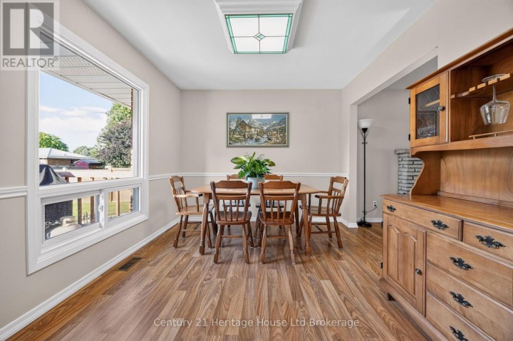 Photo 7 at 54 Glendale Drive, Tillsonburg