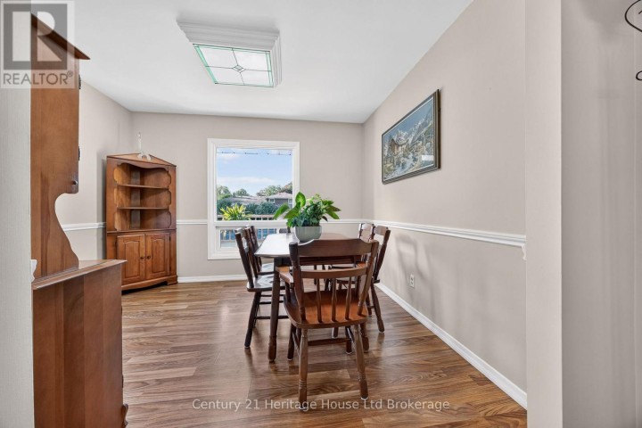 Photo 8 at 54 Glendale Drive, Tillsonburg