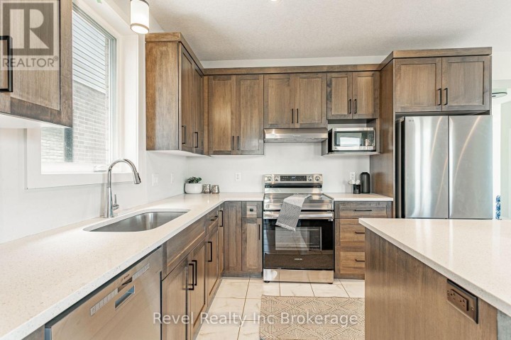 Photo 12 at 32 Sutherland Crescent, Ingersoll - South, Ingersoll