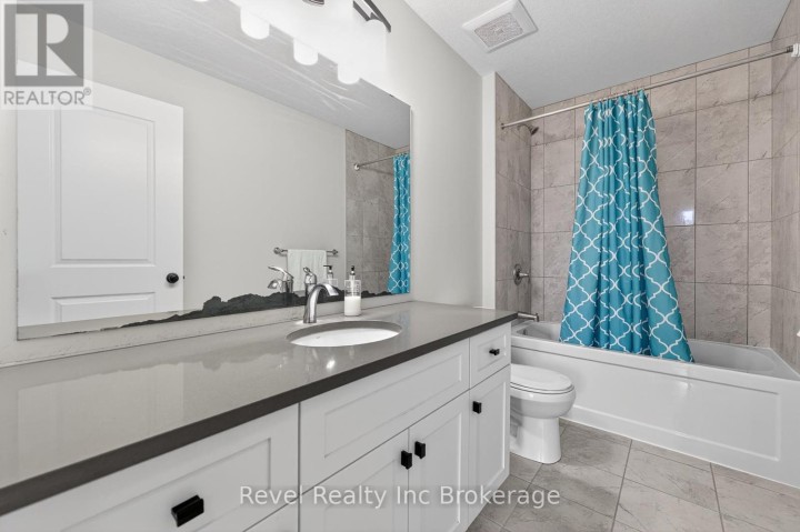 Photo 18 at 32 Sutherland Crescent, Ingersoll - South, Ingersoll