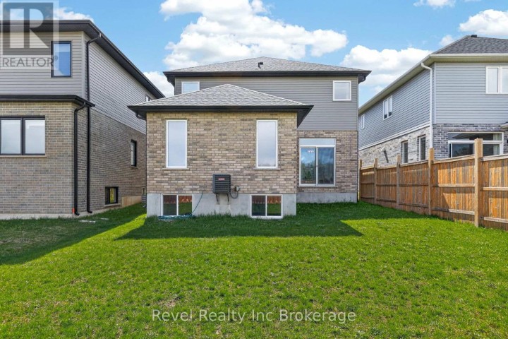 Photo 40 at 32 Sutherland Crescent, Ingersoll - South, Ingersoll