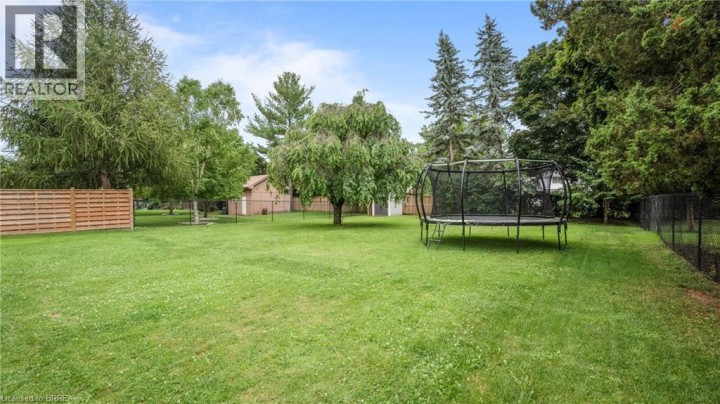 Photo 38 at 25 Seneca Crescent, Ewing, Brantford