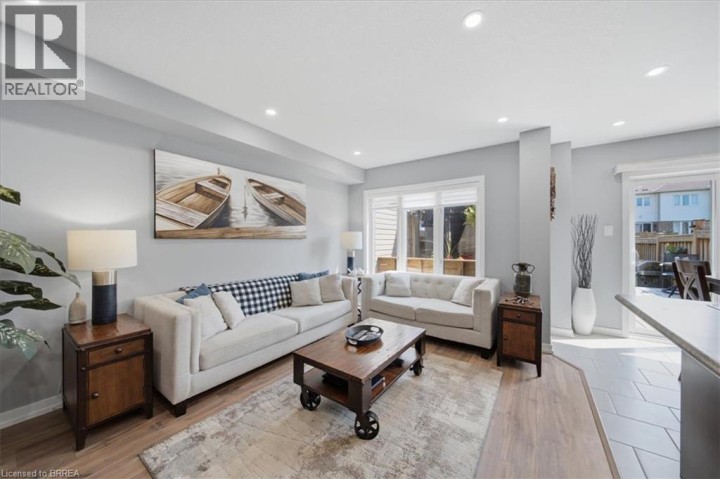 Photo 14 at 115 English Lane, Empire South, Brantford