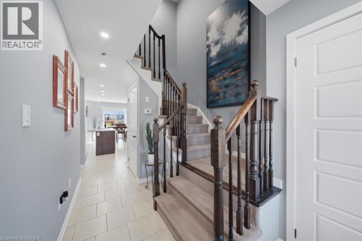 Photo 7 at 115 English Lane, Empire South, Brantford