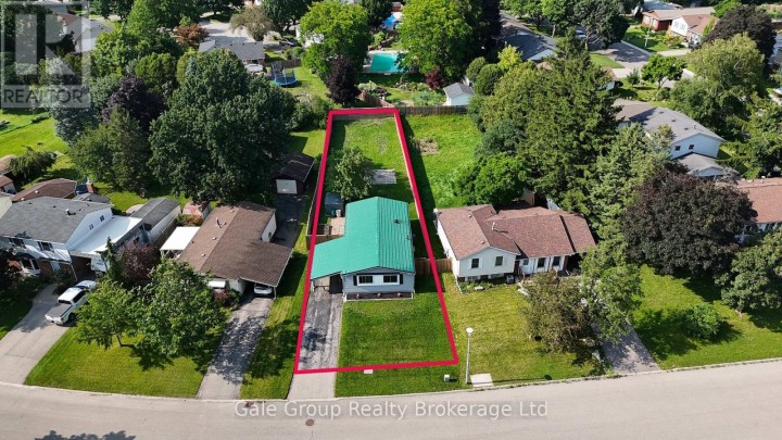 Photo 4 at 925 Sunset Boulevard, Woodstock - South, Woodstock