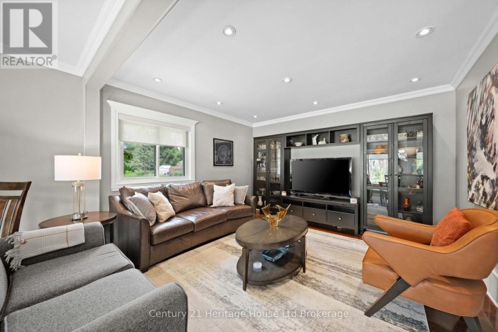 Photo 12 at 462 Rivercrest Drive, Woodstock - North, Woodstock