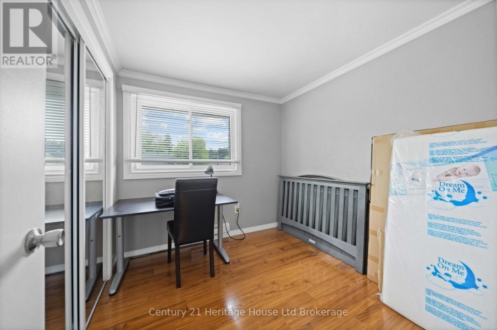 Photo 19 at 462 Rivercrest Drive, Woodstock - North, Woodstock