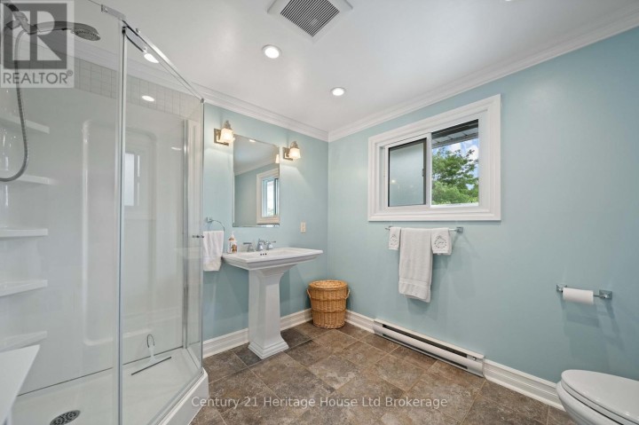 Photo 21 at 462 Rivercrest Drive, Woodstock - North, Woodstock