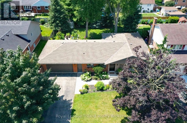 Photo 2 at 694 Gladstone Drive, Woodstock - North, Woodstock