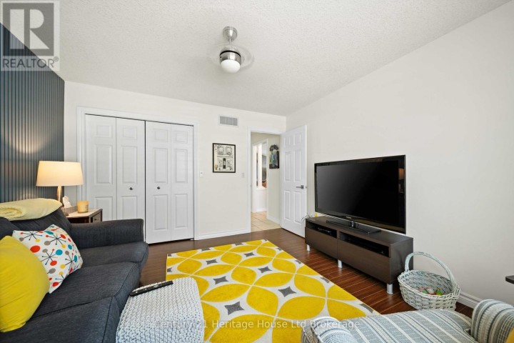 Photo 15 at 150 Forestway Trail, Woodstock - South, Woodstock