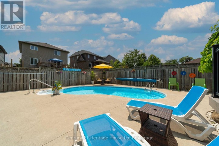 Photo 34 at 150 Forestway Trail, Woodstock - South, Woodstock