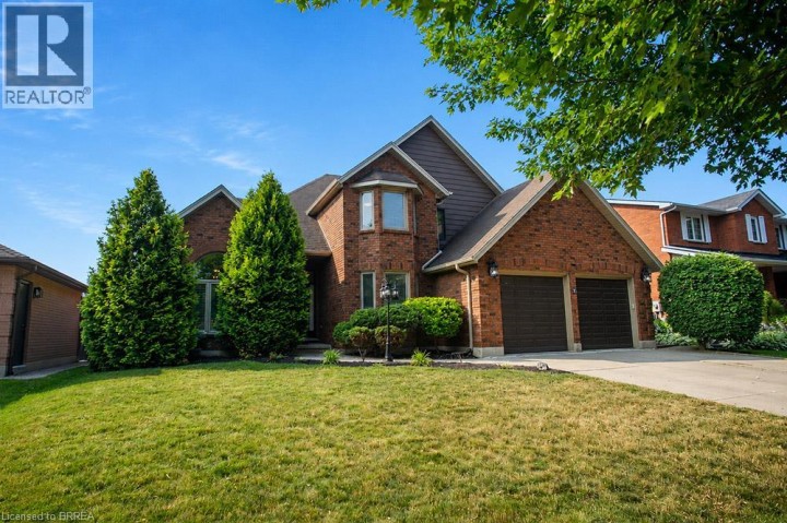 Photo 1 at 7 Cooper Court, Beckett, Brantford