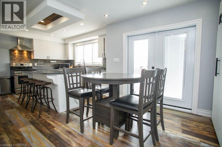 Photo 10 at 7 Cooper Court, Beckett, Brantford
