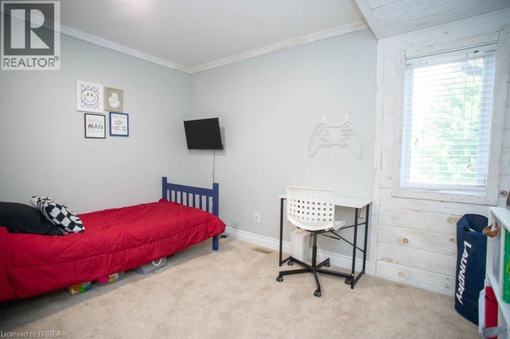 Photo 21 at 7 Cooper Court, Beckett, Brantford