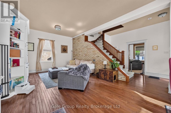 Photo 10 at 445 Vincent Street, Woodstock - North, Woodstock