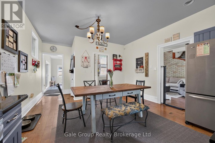 Photo 13 at 445 Vincent Street, Woodstock - North, Woodstock
