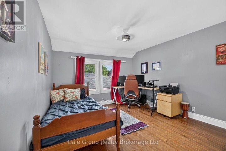 Photo 16 at 445 Vincent Street, Woodstock - North, Woodstock