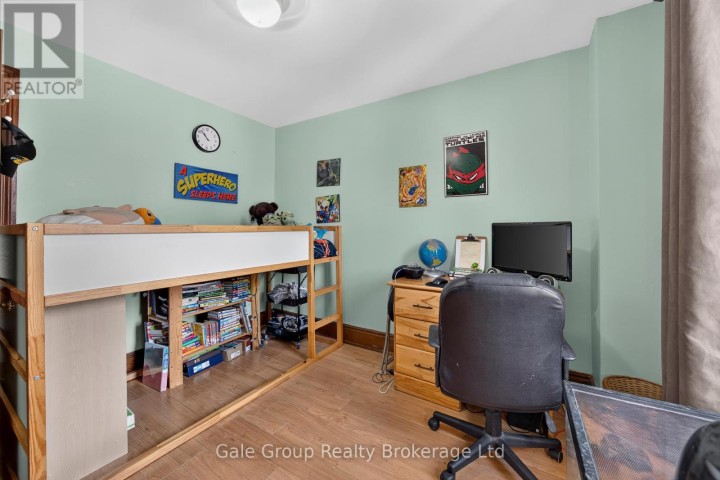 Photo 21 at 445 Vincent Street, Woodstock - North, Woodstock