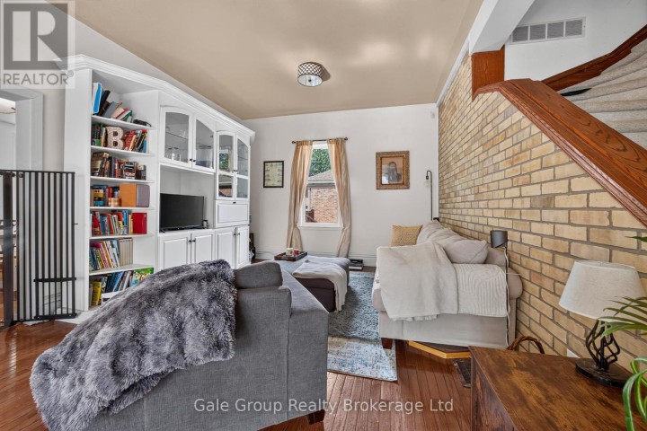 Photo 7 at 445 Vincent Street, Woodstock - North, Woodstock