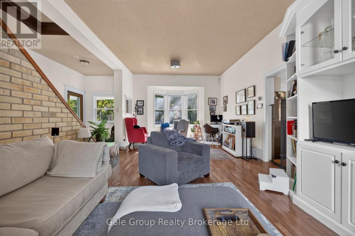 Photo 8 at 445 Vincent Street, Woodstock - North, Woodstock